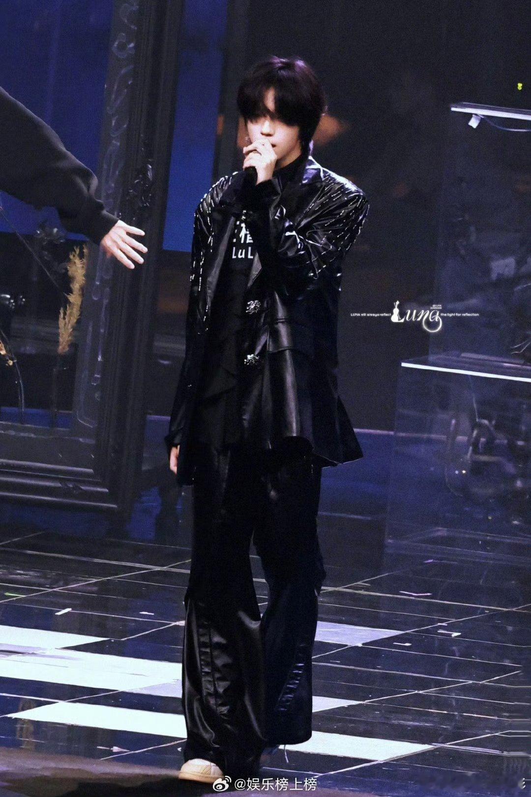 荣耀之战彩排荣耀之战彩排路透荣耀之战演唱会彩排路透 