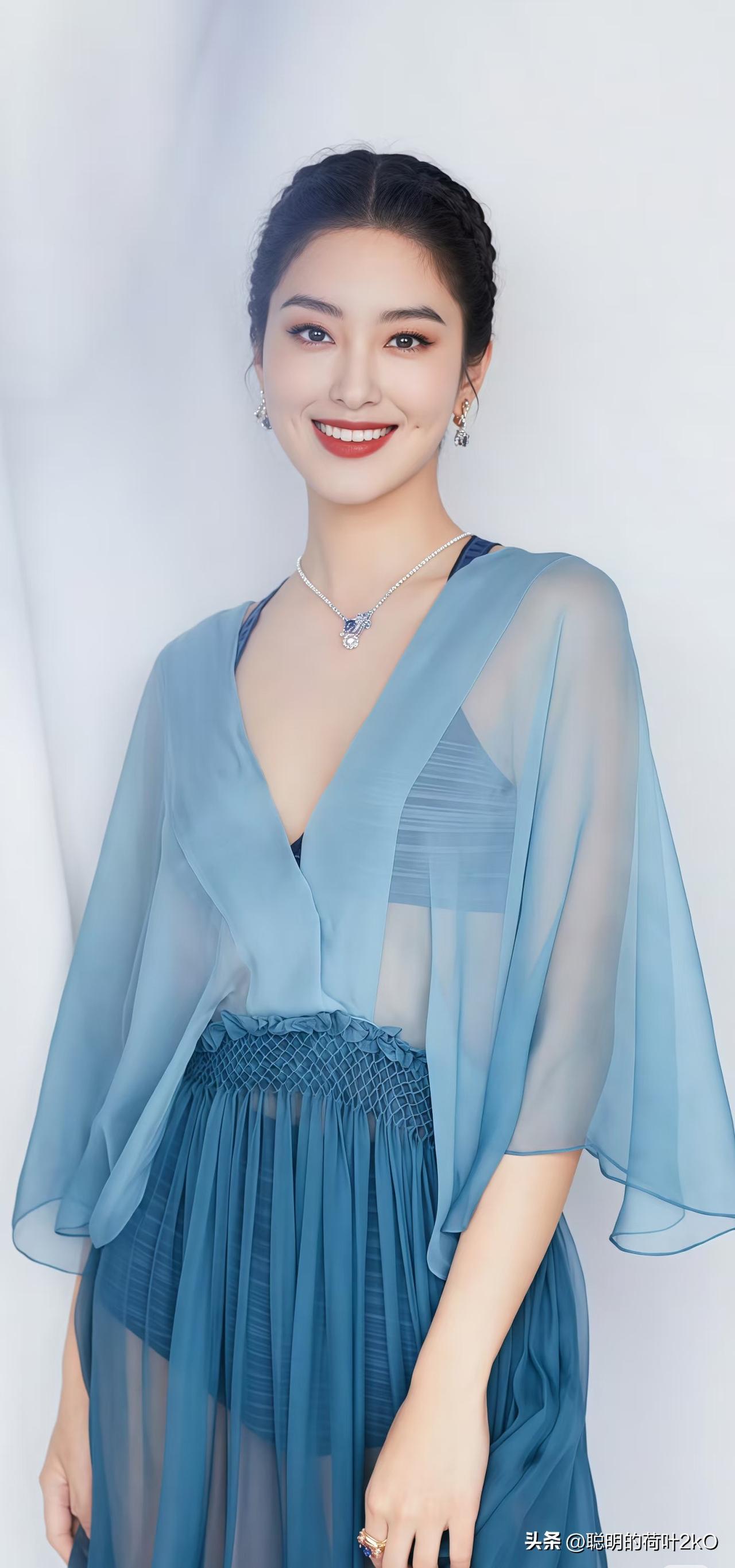 杨采钰的魅力值拉满