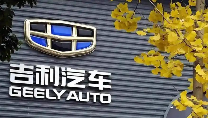重磅！吉利汽车登顶上半年国内销量冠军，产品矩阵引领高质量发展

乘联会数据显示，