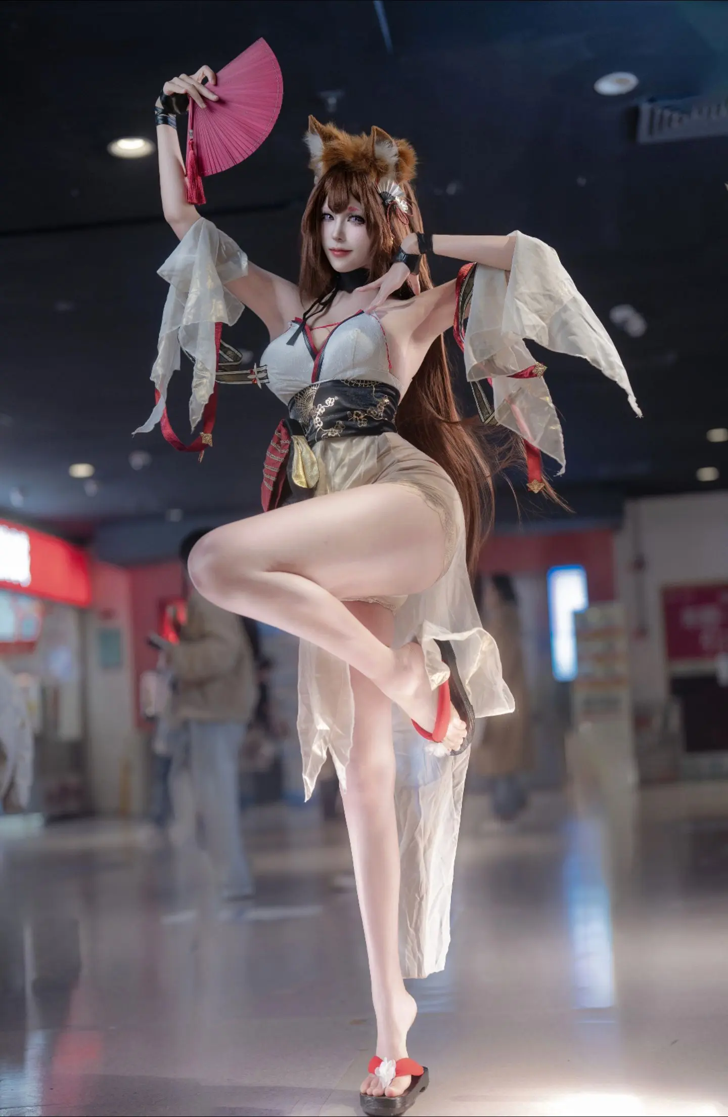 指挥官～可别小瞧了我。