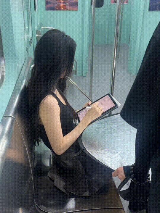 #王楚然 眼前一亮又一黑#oi！你好！高冷女[喵喵] ​​​