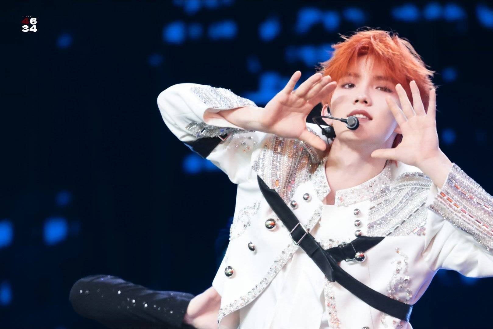 不管什么发色都能轻松驾驭的小男孩