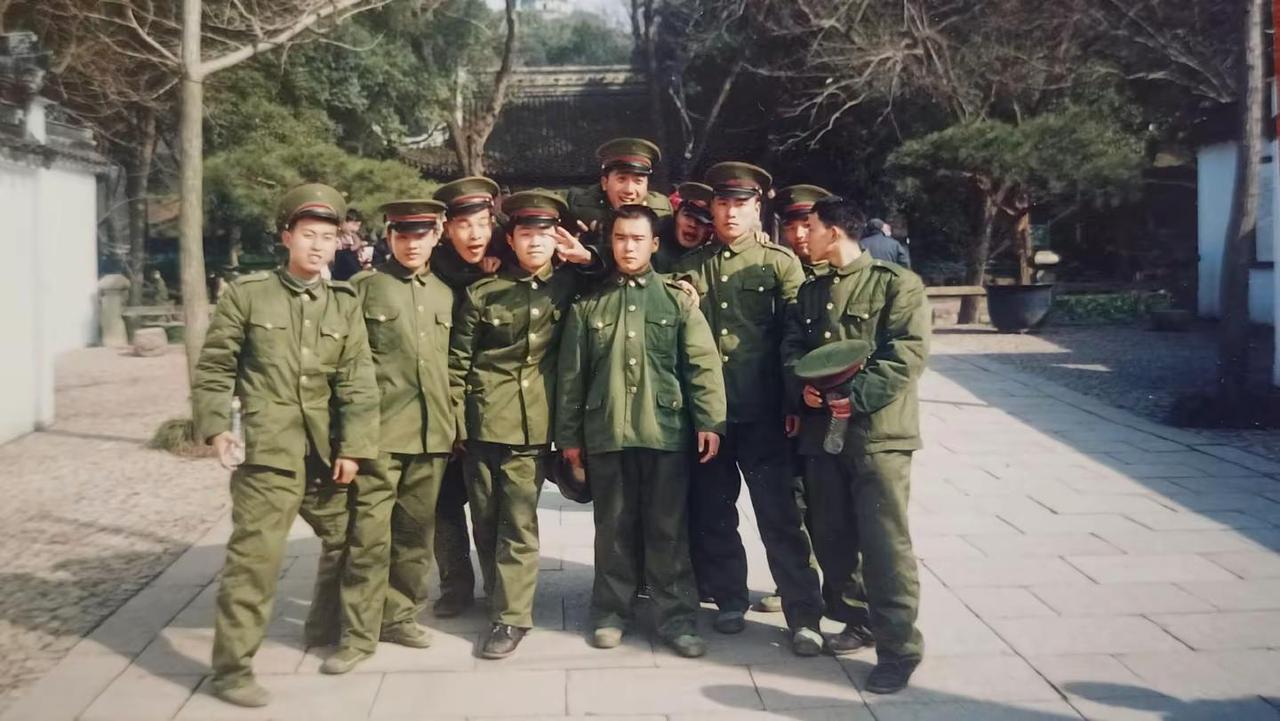 那段难忘的军营时光
