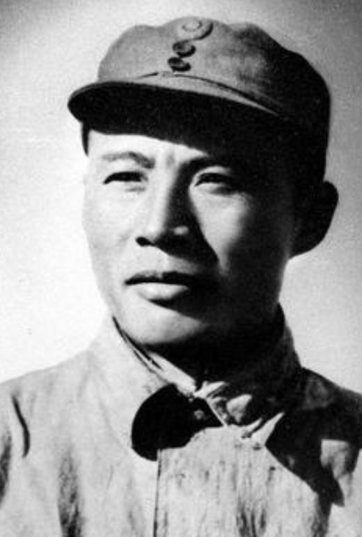1937 年一营遭日军重兵围困，上级来电命令直接放弃，吕正操撕碎电报，抉择改写冀