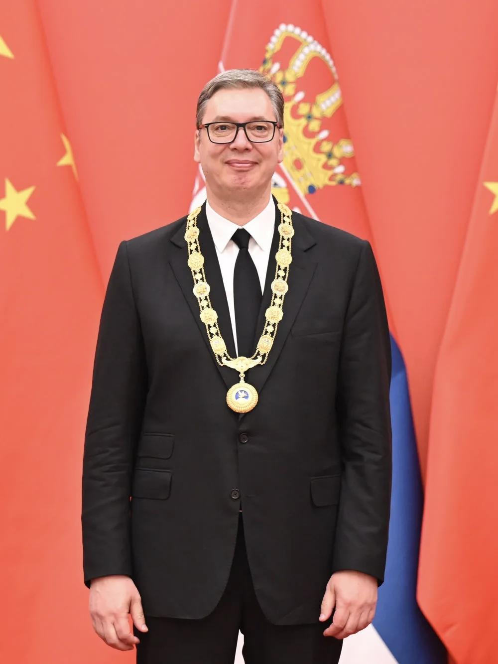 塞尔维亚总统武契奇被授予“友谊勋章”，可喜可贺，唯一的遗憾可能是武契奇可能在20