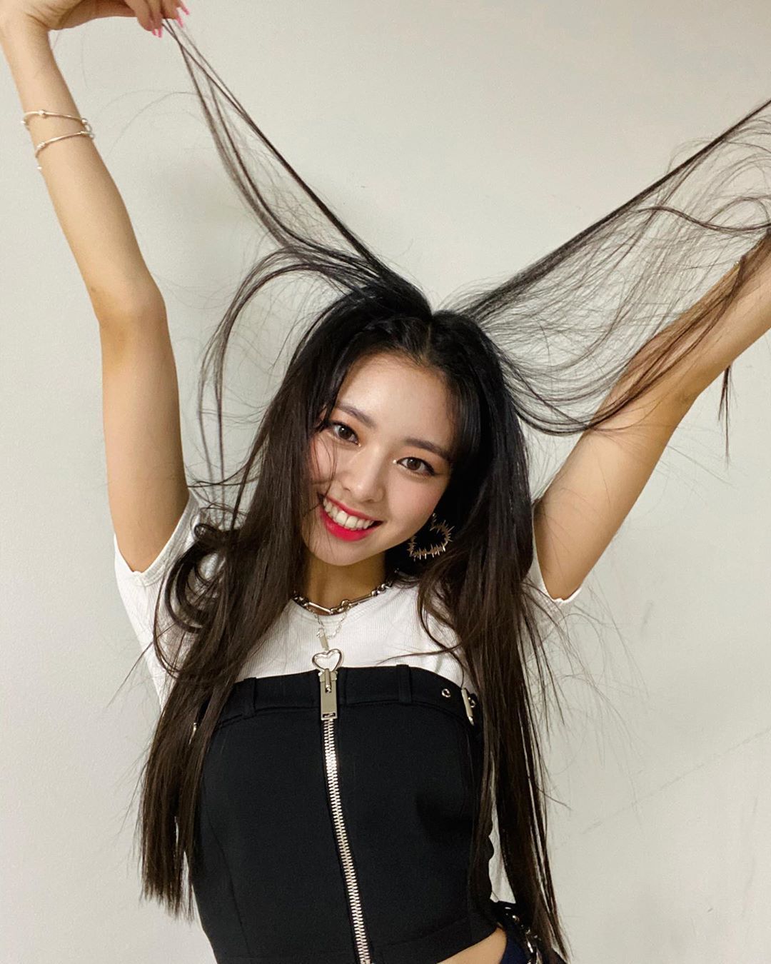 申有娜  🩵申有娜樱桃软糖 【娜年今日】250911热乎乎的~网页链接2309