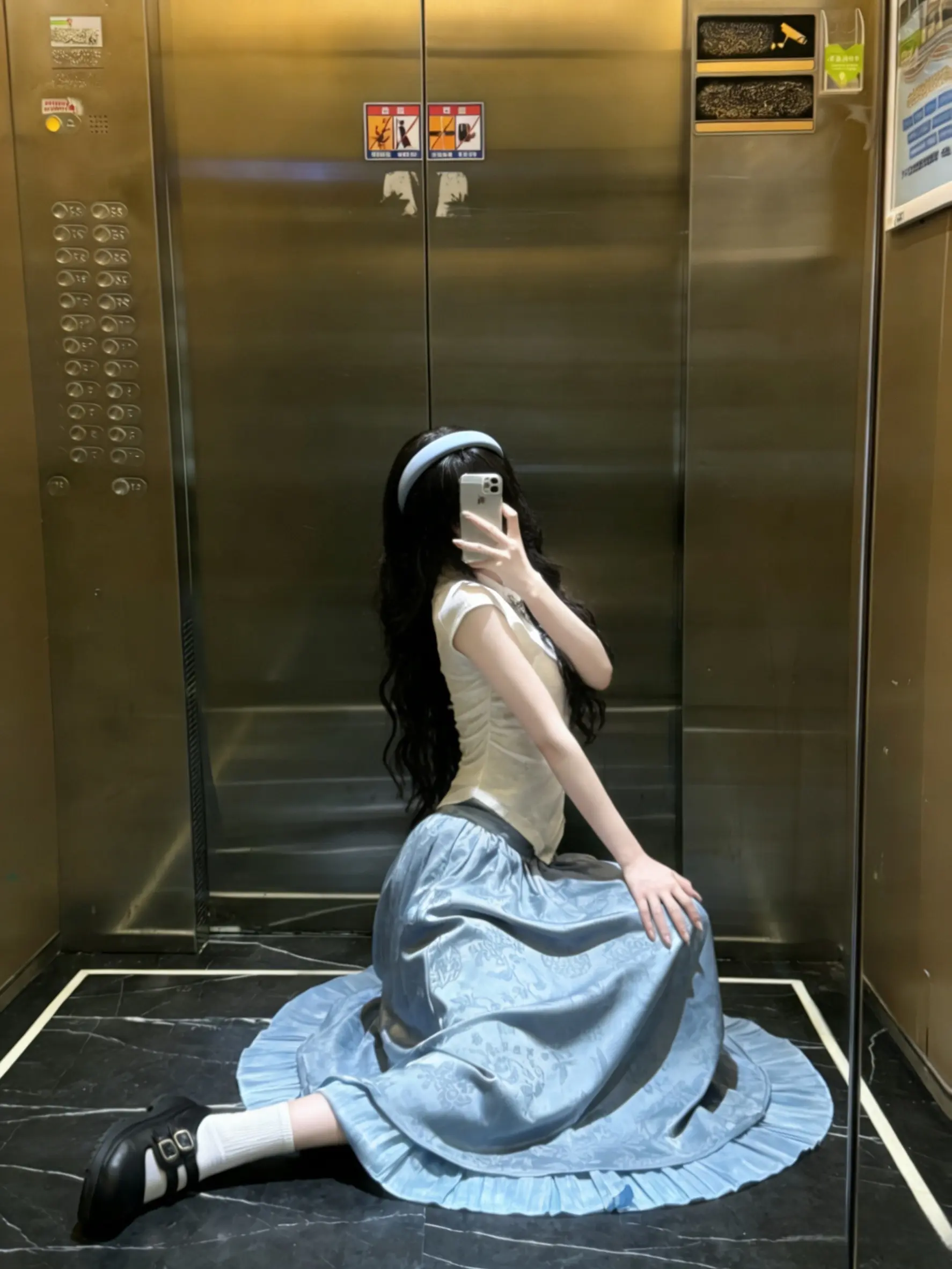 你不能对一个人说着喜欢 背地里却留着另一个人的痕迹