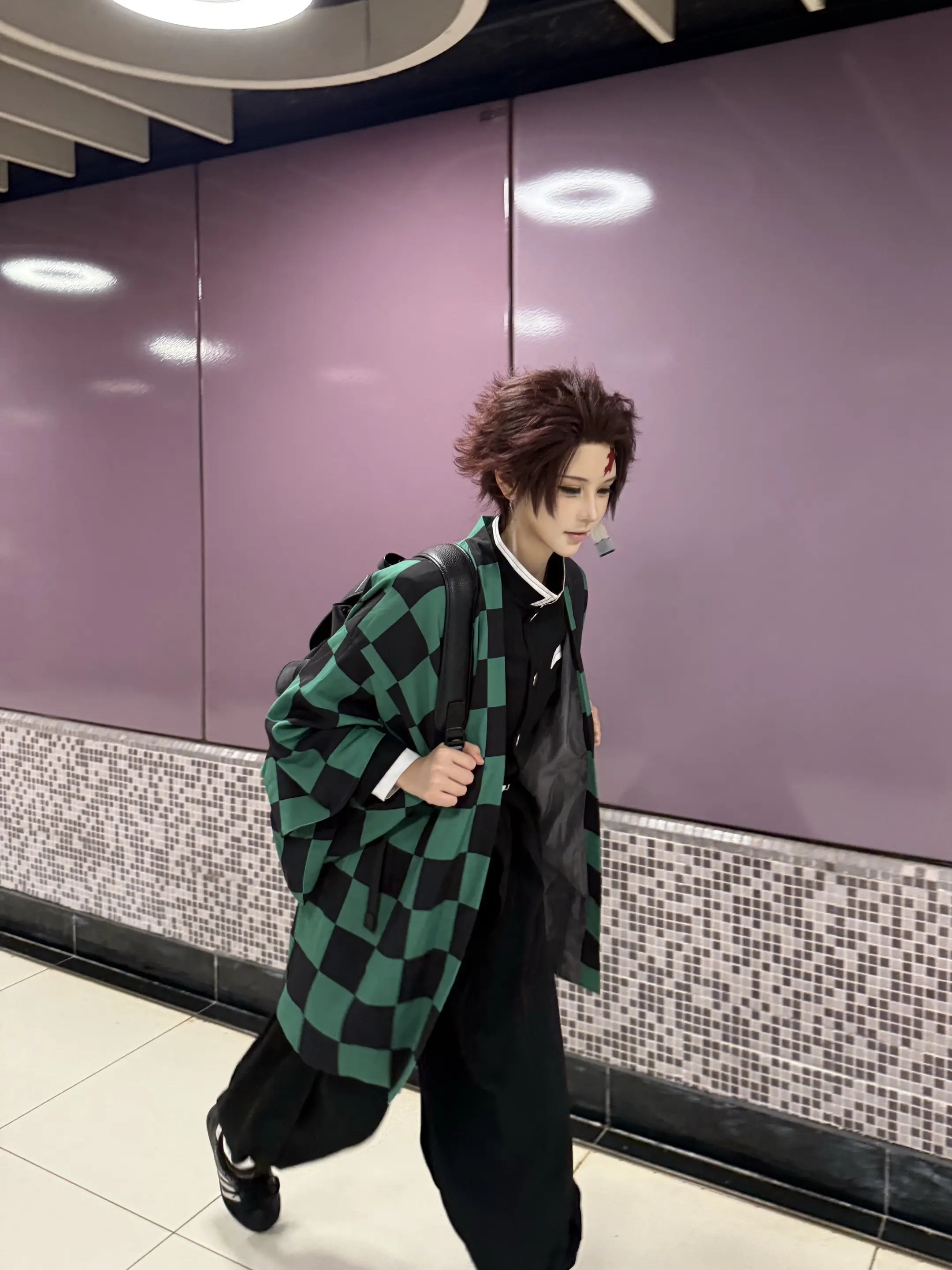 炭的时尚 你的方向 （将杀青梗进行到底 看完电影那天在街边耍帅了一下