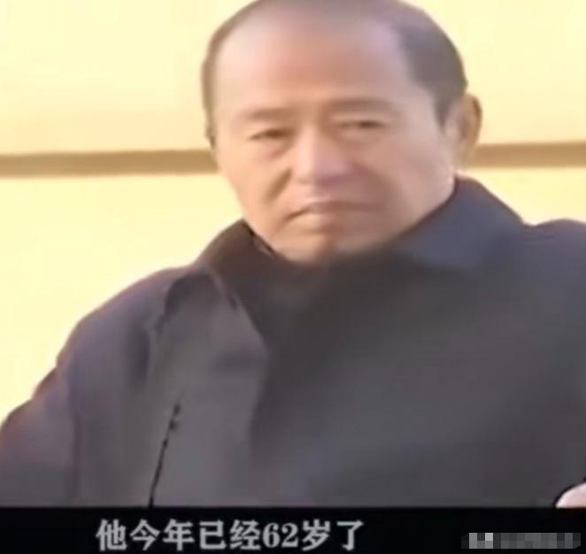 最近看到陈汉威的事，我只觉得一阵恶寒：年轻时坐拥千万资产，逼着前妻净身出户，连一