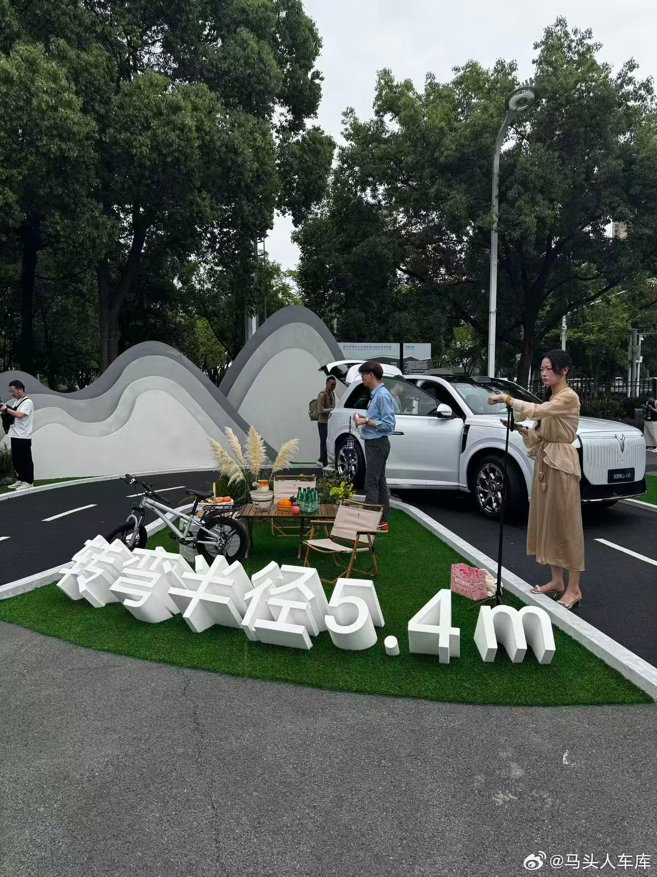 30万级SUV市场有个心照不宣的潜规则：花20万造壳，10万做营销，剩下的钱凑个