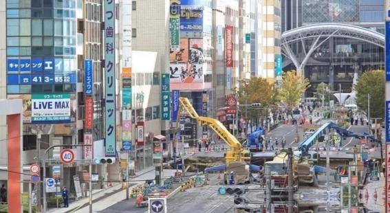 日本万万没想到，高市的“愚蠢”居然帮中国解决了两大问题！第一个，帮我们全中国人再