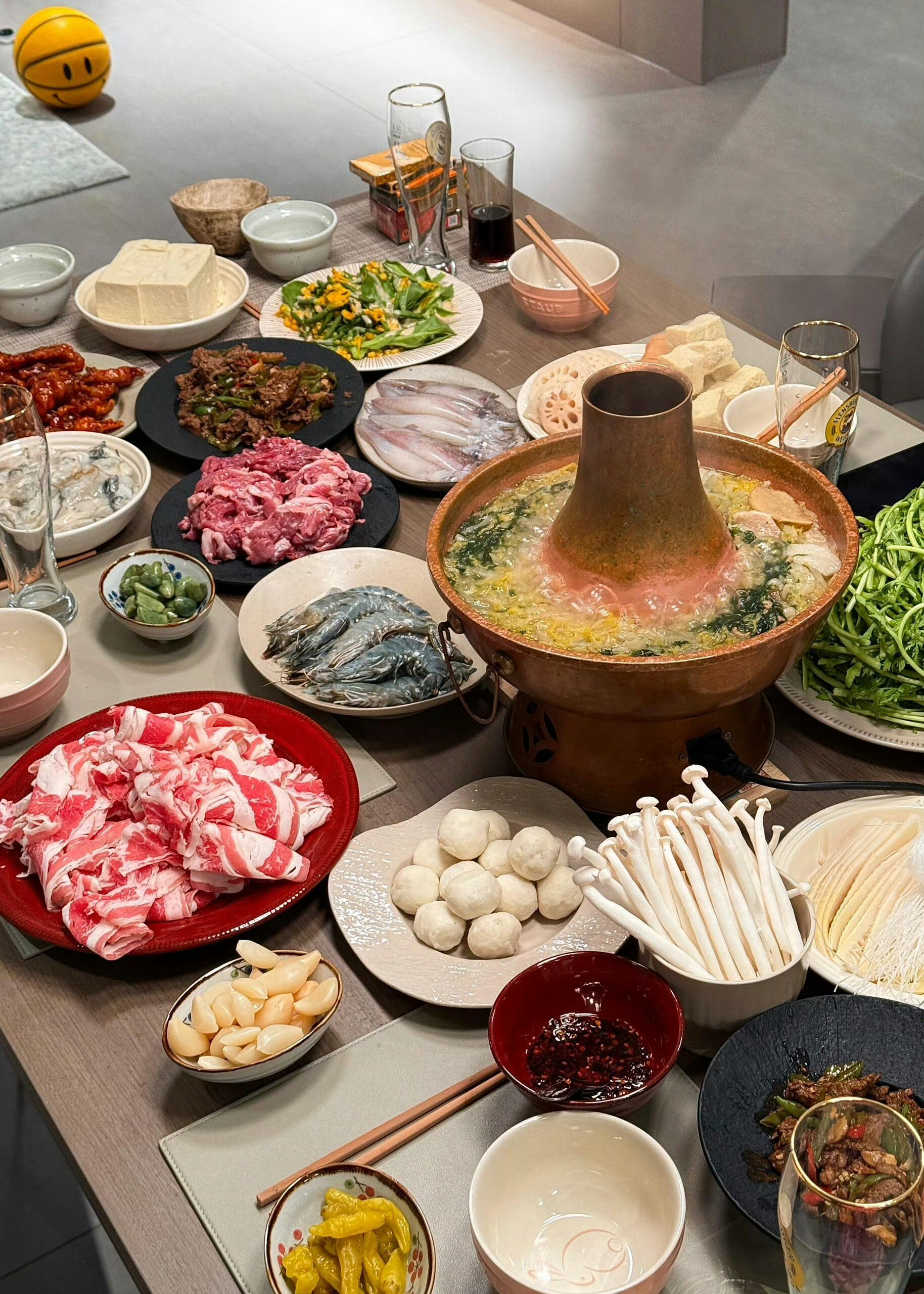 谢谢那些把我击倒的人躺着真凉快 