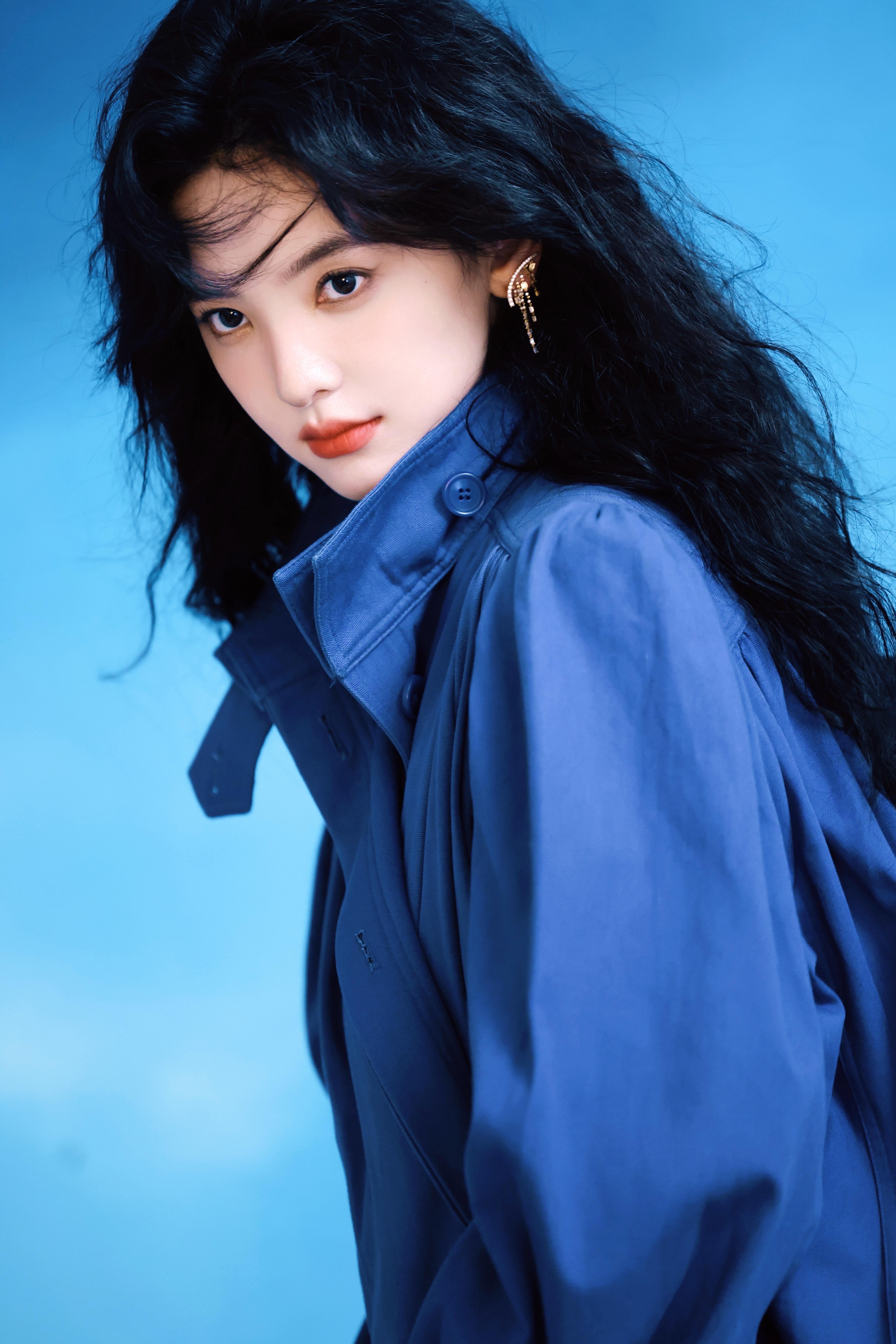 李现章若楠 雾里青章若楠在复制粘贴的时代，你是手写的诗