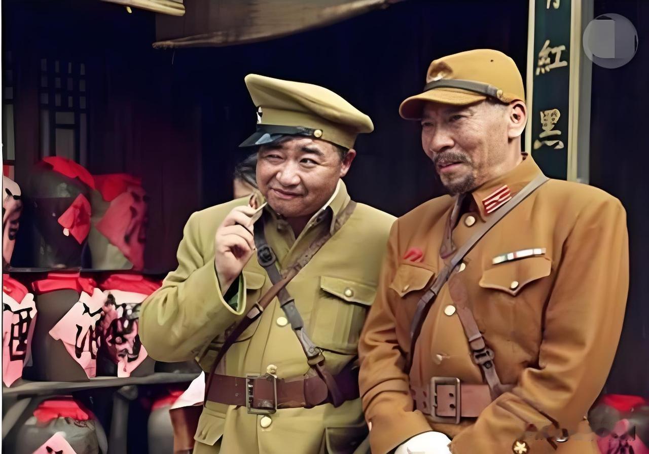 日本一个作家死了，网上引出无数“皇协军”…

有人为此哭的感天恸地，有人为此伤心