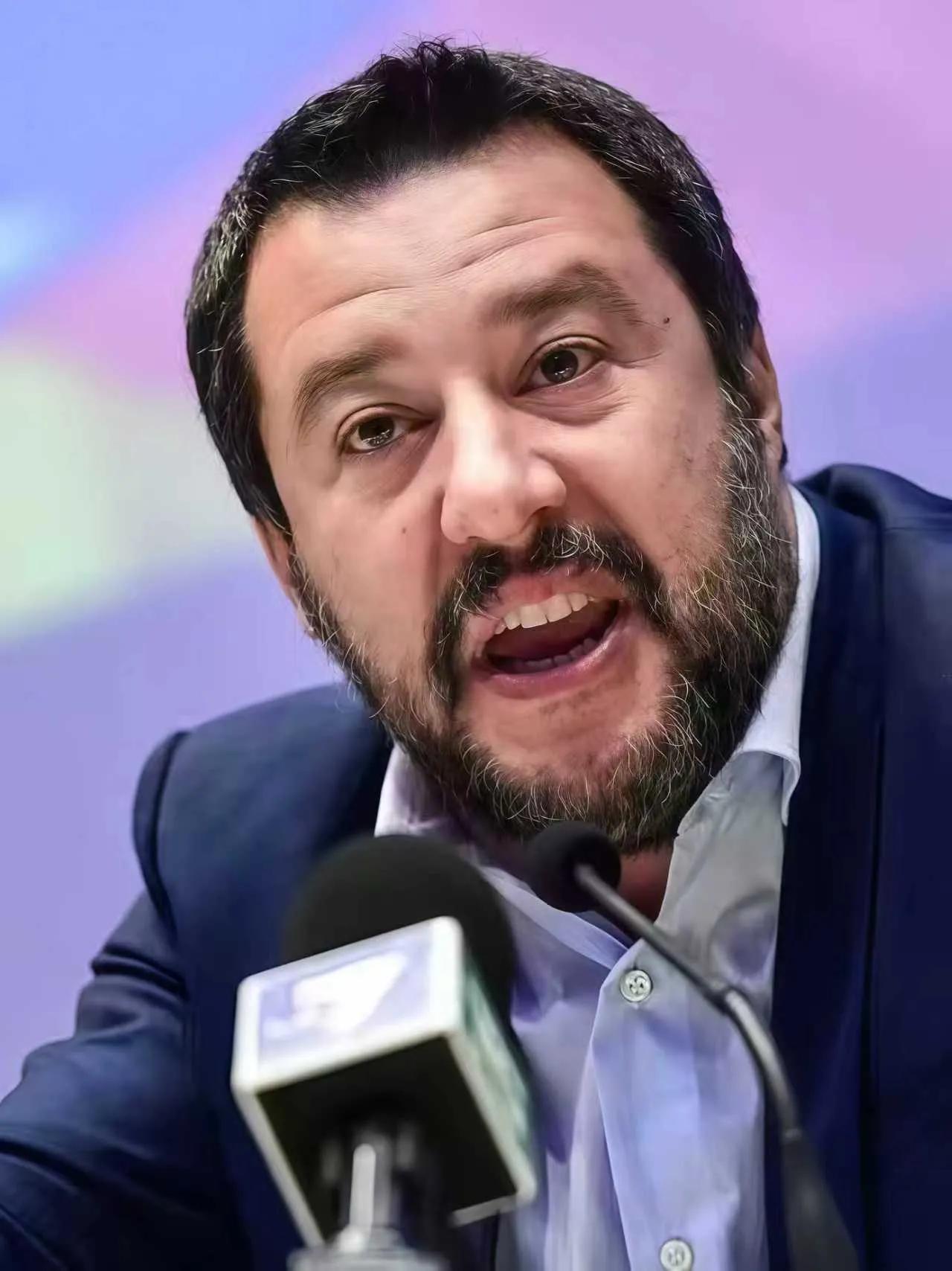 快报，快报！！
意大利副总理宣布了

意大利军队进入乌克兰？绝对不行。近日，意大