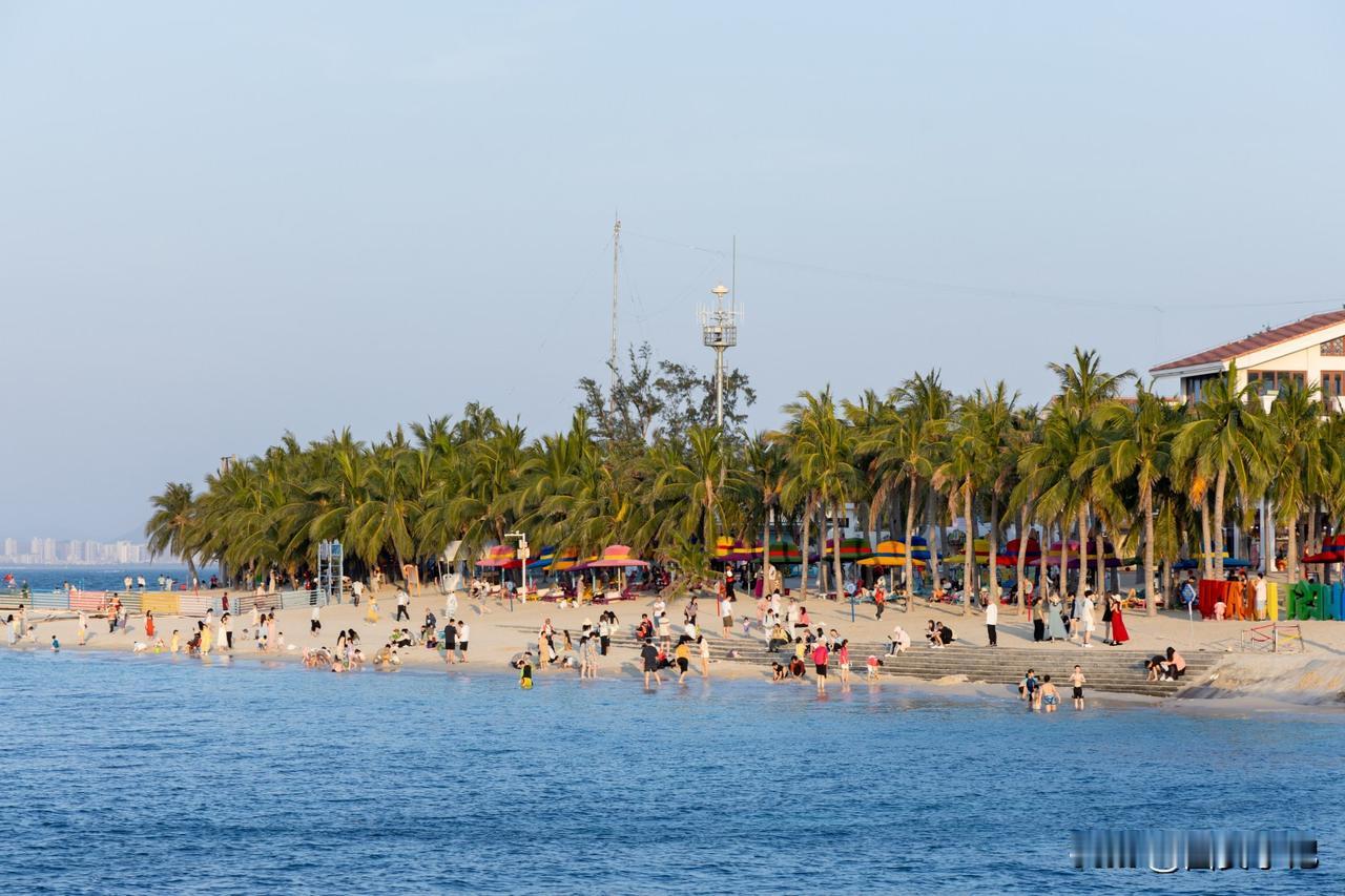 西岛，亲子游天花板！三亚春节最治愈的一天，全给了西岛的赶海时光！

带娃在西岛的