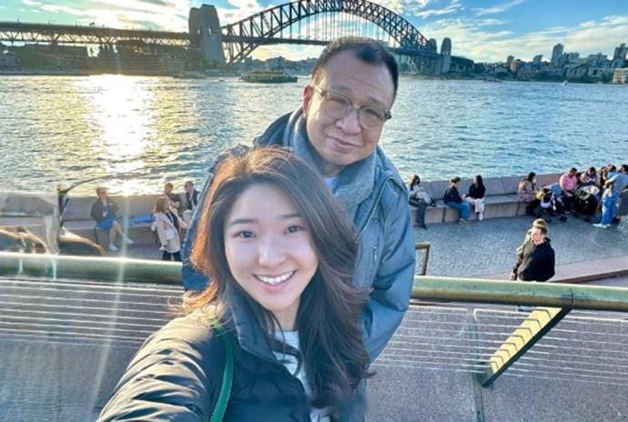 许绍雄女儿父亲节悼念爸爸许绍雄女儿说还是没法习惯没有爸爸的日子 许绍雄女儿日前发