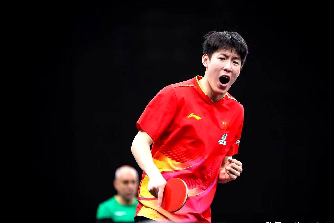 国乒两位天才，一个封王，一个回家。
 
19岁的温瑞博，在马斯喀特真杀疯了！决赛