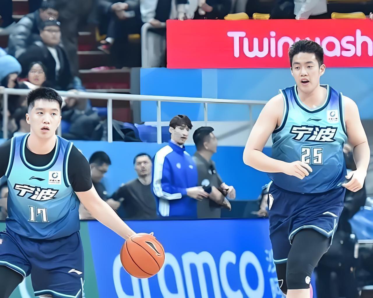 ------被质疑“鸡肋”CBA潜力赛意义在哪，是否应该取消？
       C