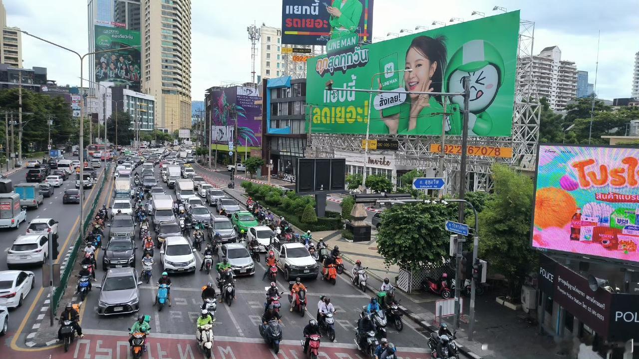 叫停网约车一口价，治的不是优惠是行业的病态内卷！
 
西安、清远、鹰潭等城市接连