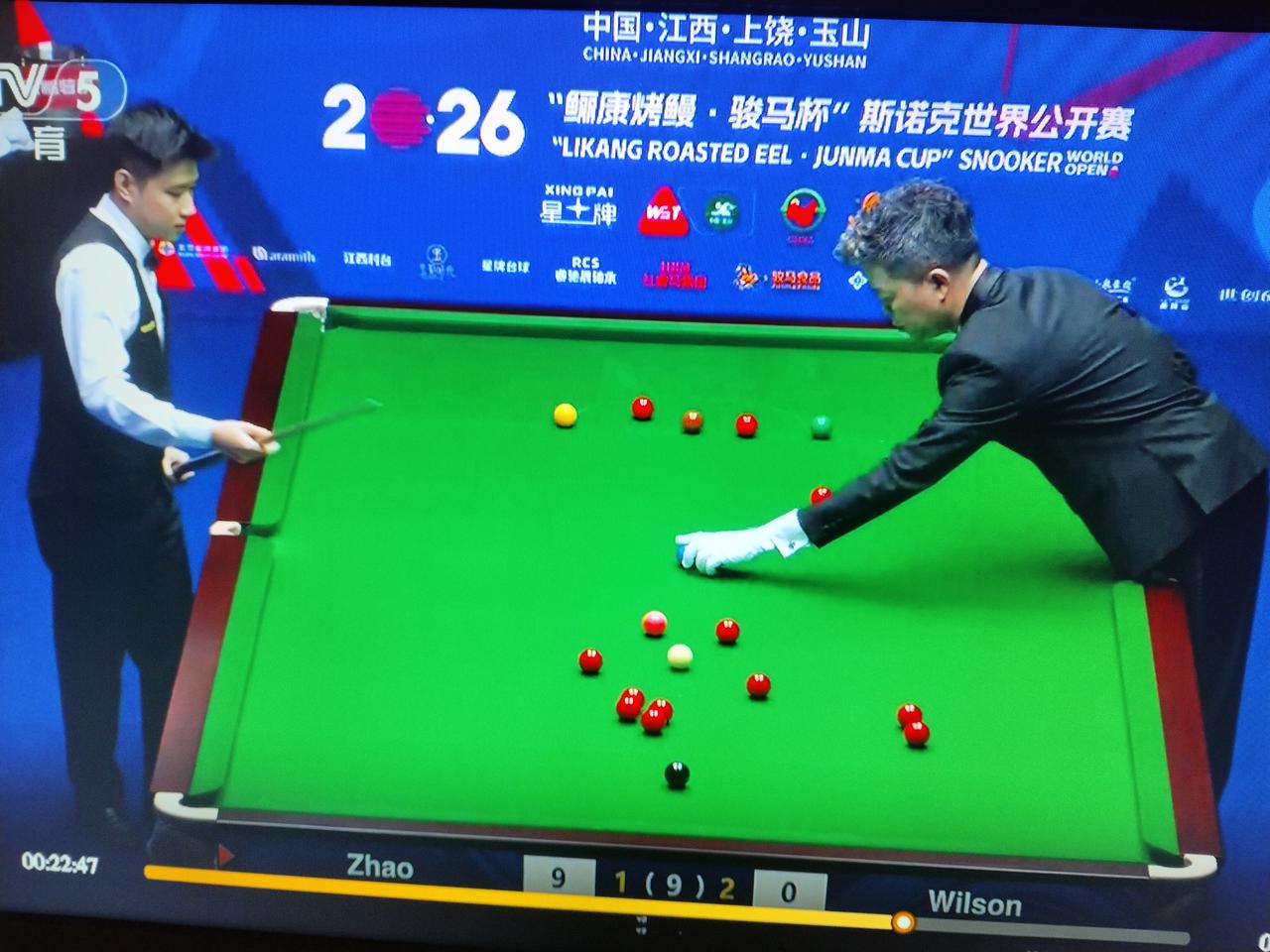 赵心童输了！在刚结束的斯诺克玉山公开赛第四轮比赛中，赵心童2比5负于加里威尔逊。