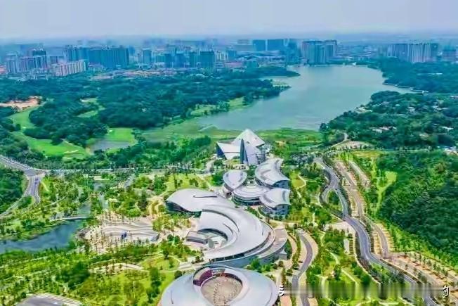 益阳入榜米其林指南美食目的地，真是实至名归！5月27日，米其林指南官宣2026年