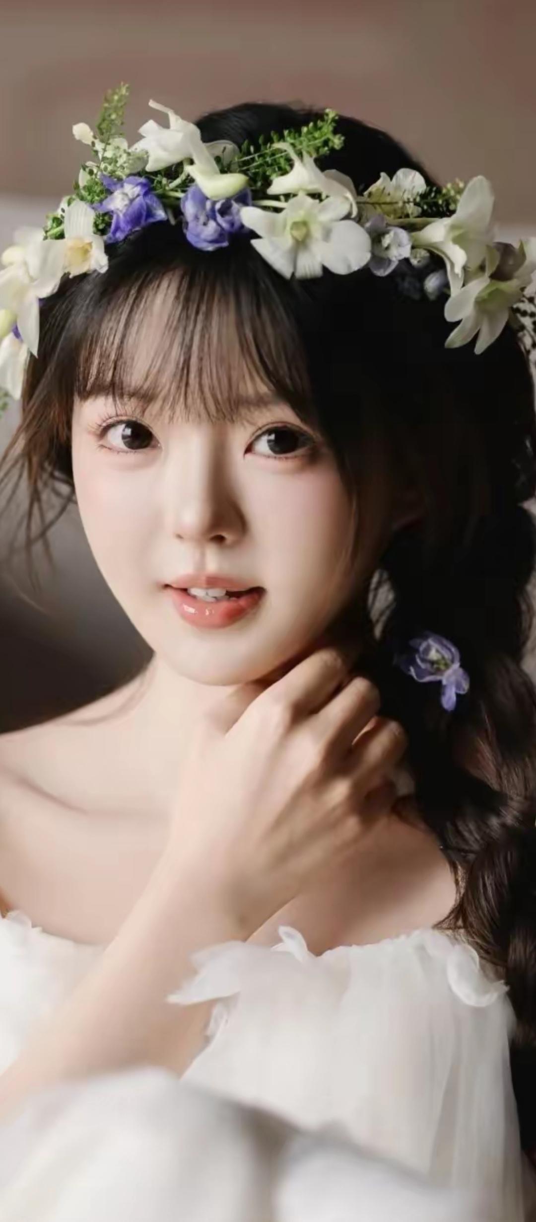 梦幻花环少女，温柔优雅，宛如童话中的公主。