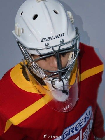 姚琛把粉丝喂得很饱姚琛新专每首歌都有MV 谁懂啊每首歌都有MV的含金量，还有专辑