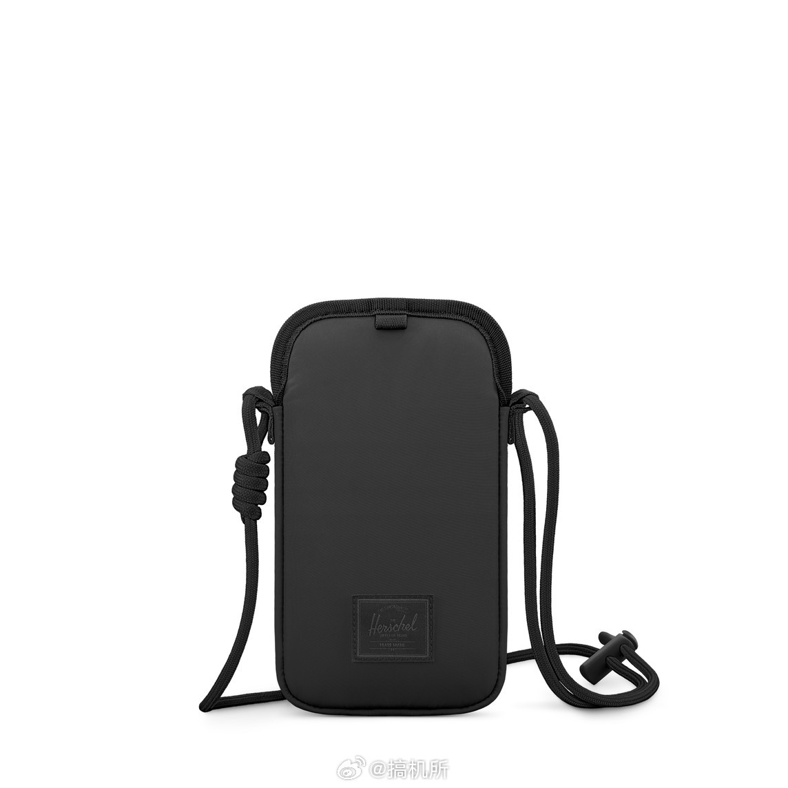 iPhone斜挎包iPhone这个斜挎包大概能放2部手机，价格还行，比上次那个挂