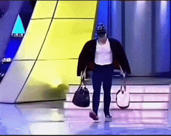 莫斯科车站跟以前的广州火车站有的一拼 