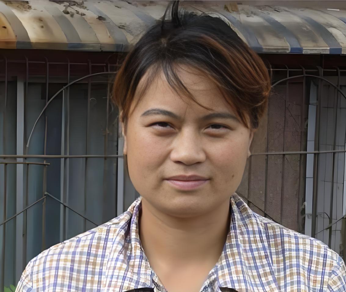 1999年，贵阳一妈妈说去给双胞胎女儿买生日蛋糕，却一去不返！俩孩子等到天黑不见