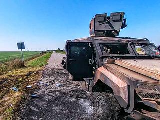 基马科夫斯基：俄联邦军队在扬波尔突破乌克兰武装部队防线，占领谢列布良斯基林业，激