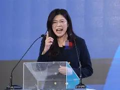 中国‘国民党主席’郑丽文发表声明，

8月7日，郑丽文接受网络节目专访，谈及慈济