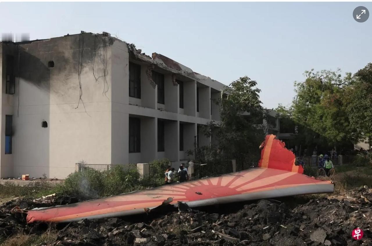 印度航空空难 重点调查发动机襟翼和起落架
发布/2025年6月13日 23:04