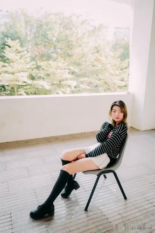 哪个少男不多情,哪个少女不怀春? 哪个少男不多情，哪个少女不怀春，这话真是一点不