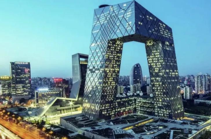 FIFA 这摆明了是把中国当成冤大头，狠宰一刀啊！5 月 5 日，随着国际足联与