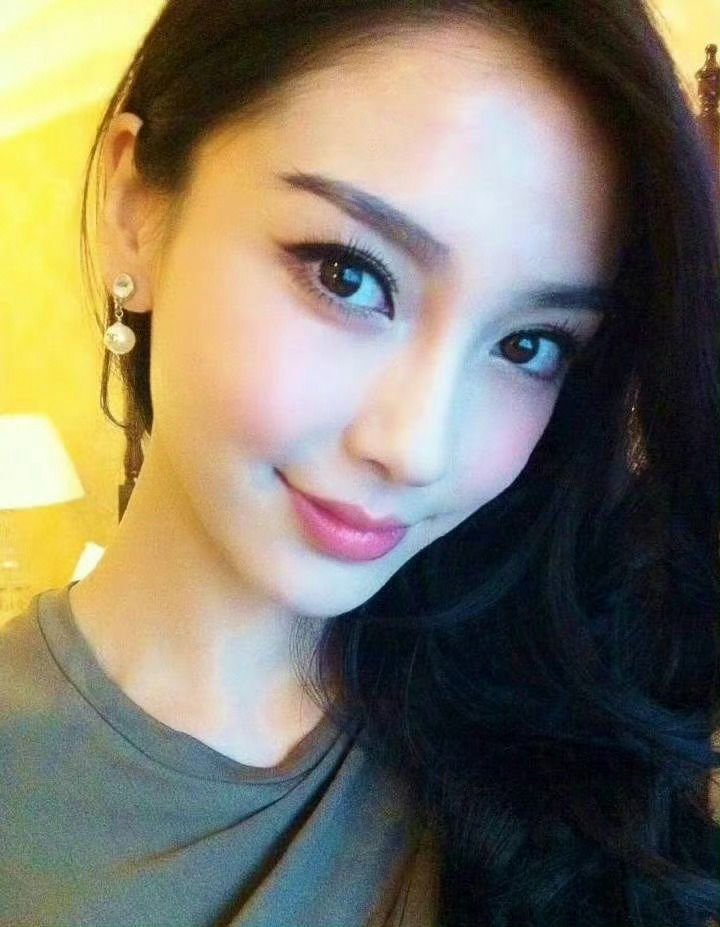 angelababy 🌸angelababy“你的名字，是我手机里最特别的备注