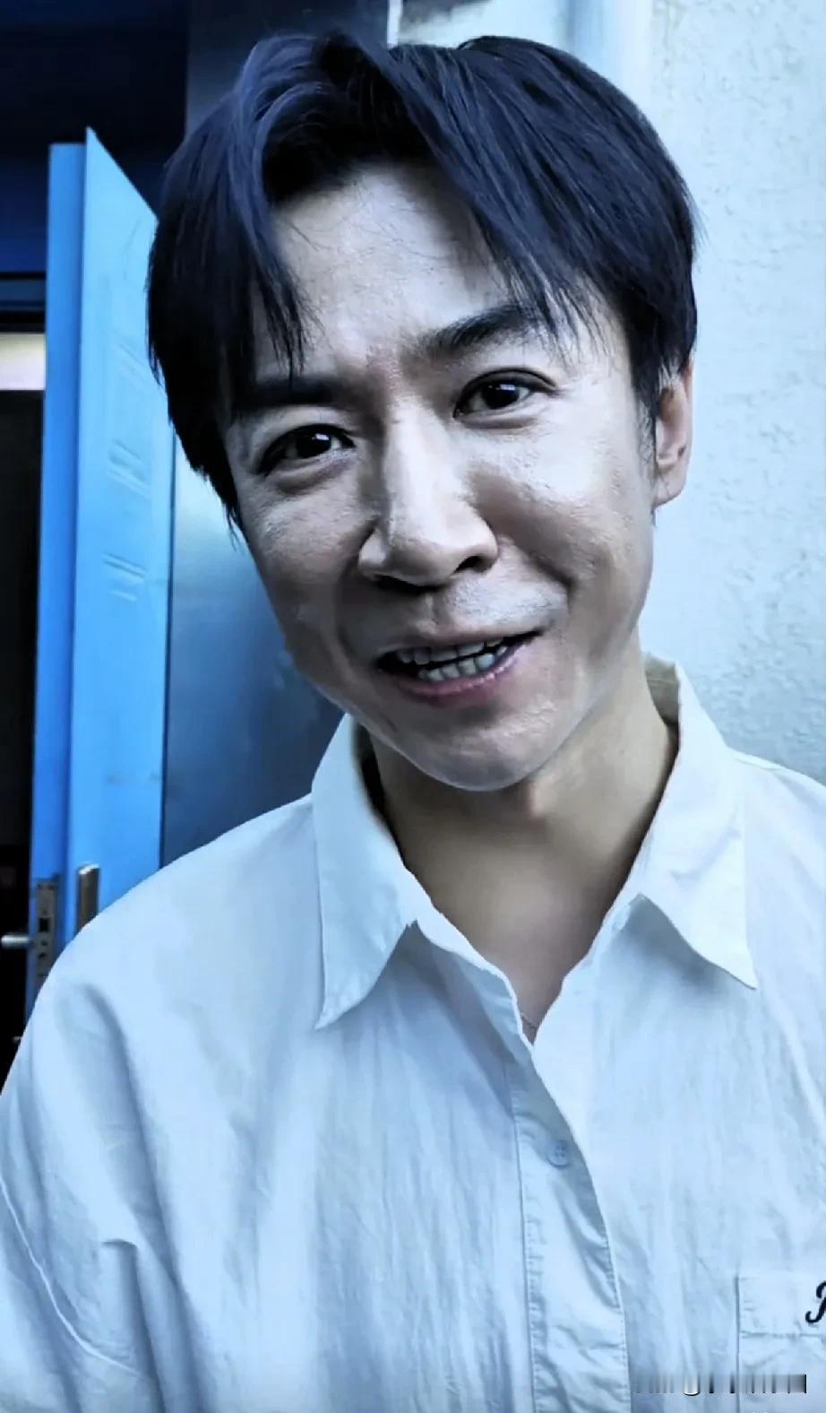 看到张维伊对董璇的态度不好，就知道这个男人脾气有点暴躁！两个人生活中关系也很微妙