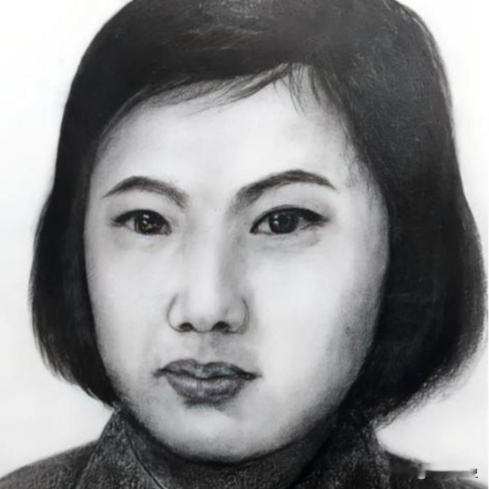 1943年，王光被日军剖腹挖心，惨叫声持续了几个小时。不久后，村民为她收尸，看到