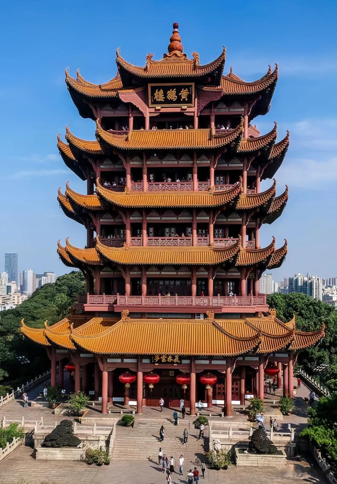 “故人西辞黄鹤楼，烟花三月下扬州”，黄鹤楼作为湖北知名旅游景点、武汉市地标，其旅