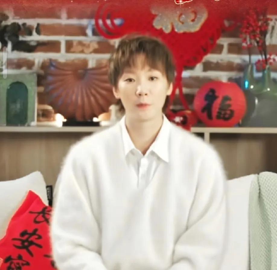 看到王曼昱的遭遇，对中国人真的太寒心了。

在这种乌烟瘴气的大环境下，就算是拼了