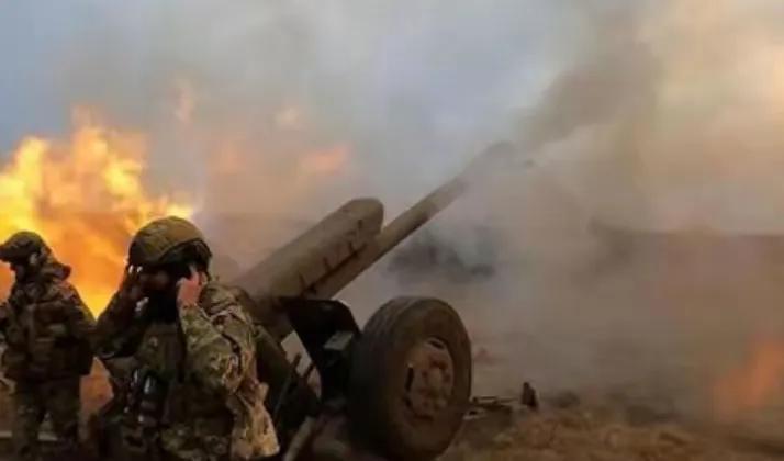 据哈尔科夫当地居民讲述，当地乌军似乎已经形同虚设，不复存在。他们现在强闯民宅，讨