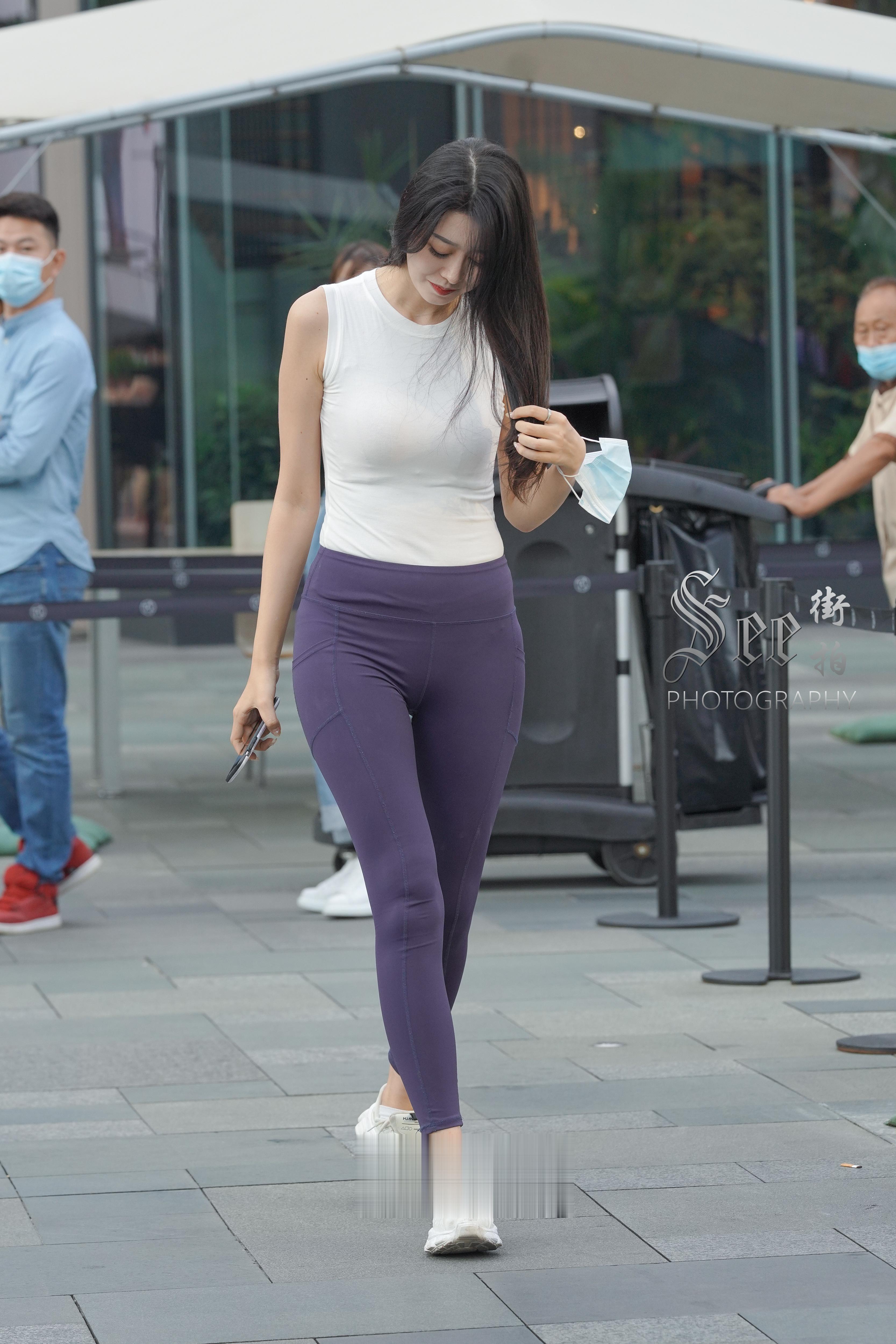 运动装轻松减龄~~ ​​​