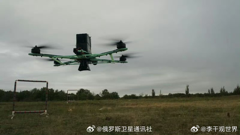 【俄国防部：俄防空系统12小时击落285架乌克兰无人机】据俄罗斯国防部消息，莫斯