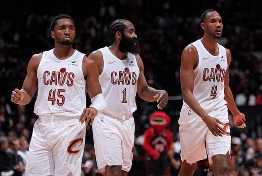 NBA明天精彩继续，东部决赛上演，骑士大战尼克斯。又是一场怎样的较量，值得期待。
