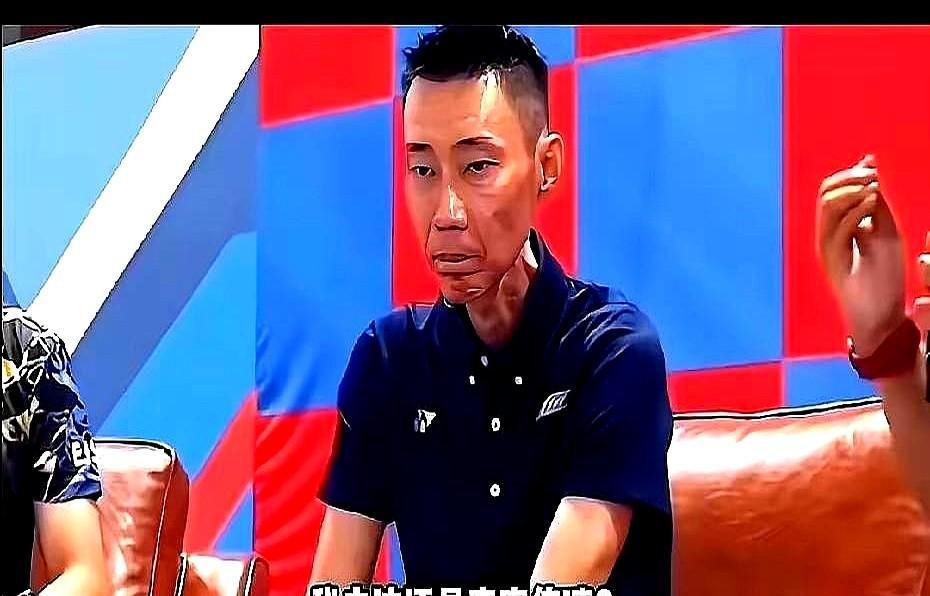 李宗伟没死，还活成了全民体检推广大使。
他不是在晒康复照，是在拿命换别人多看一