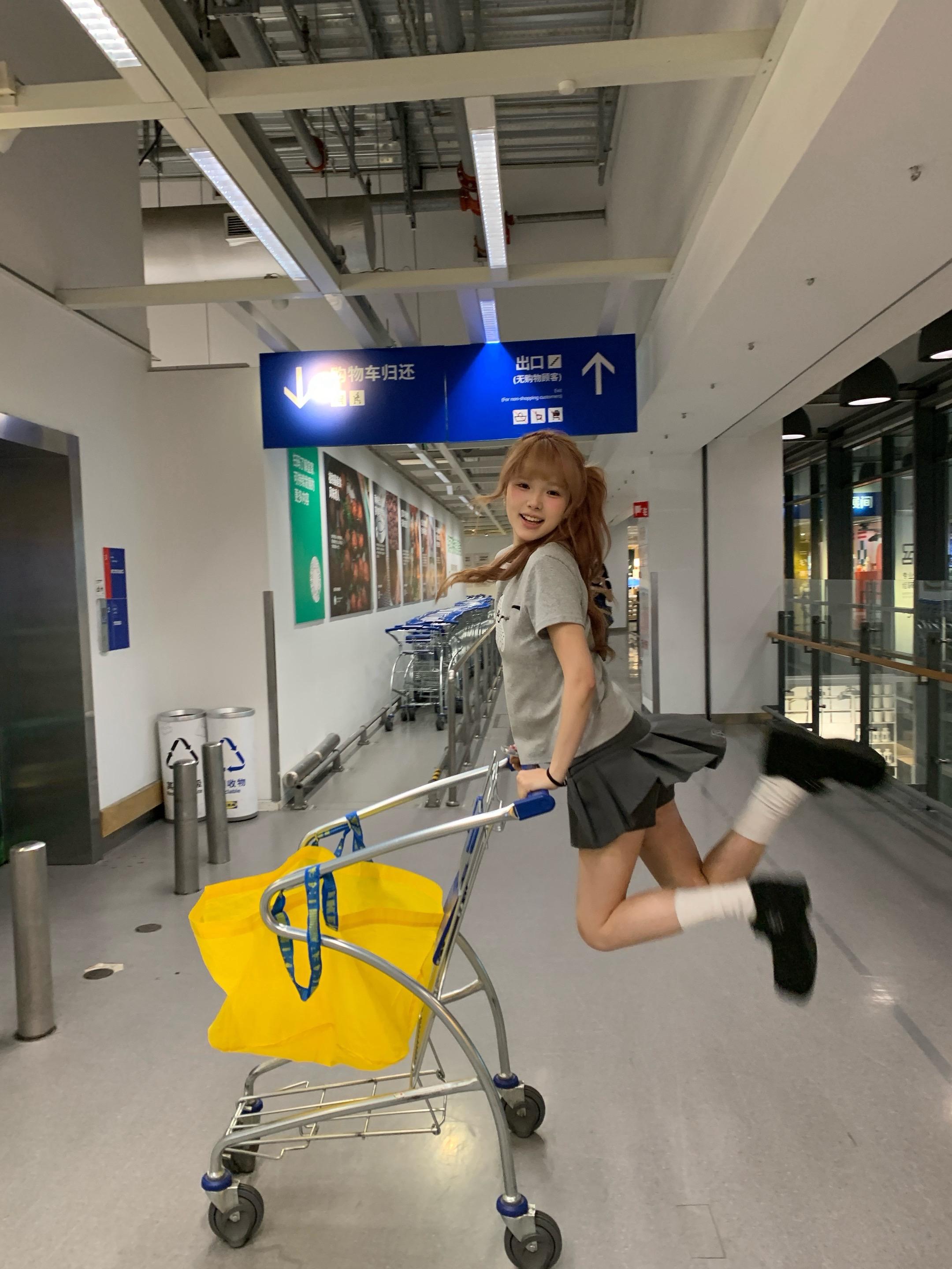 哎 适可萌止吧xx^ ̳ට ̫ ට ̳^