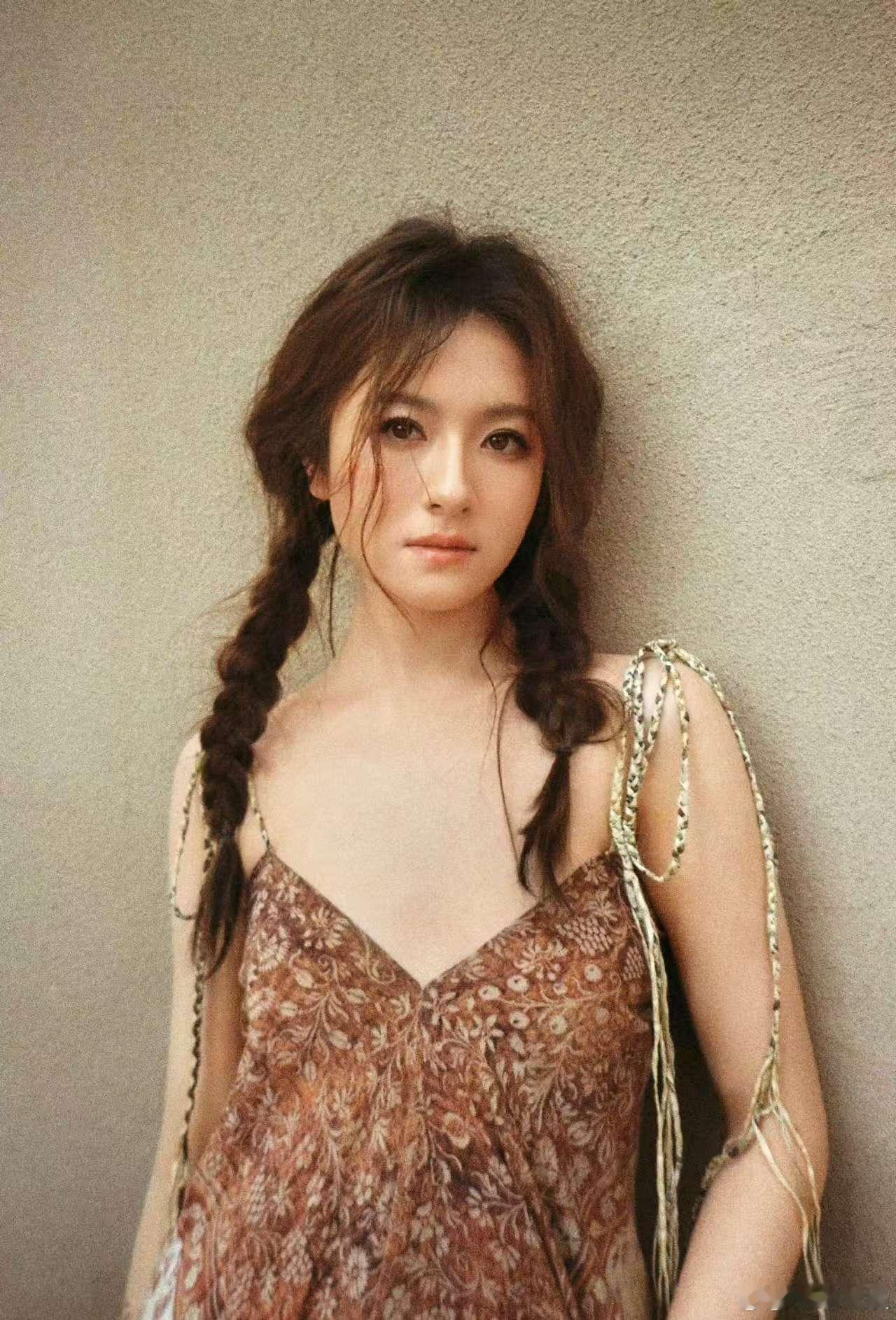 李兰迪新疆大片李兰迪七夕营业大片李兰迪新疆大片，爱了爱了，[爱你][爱你] ​​