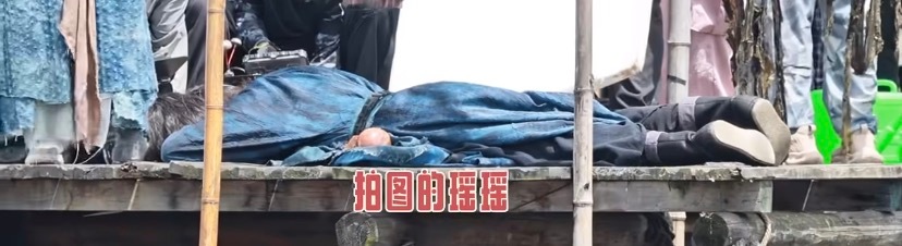 🐥扁扁的 