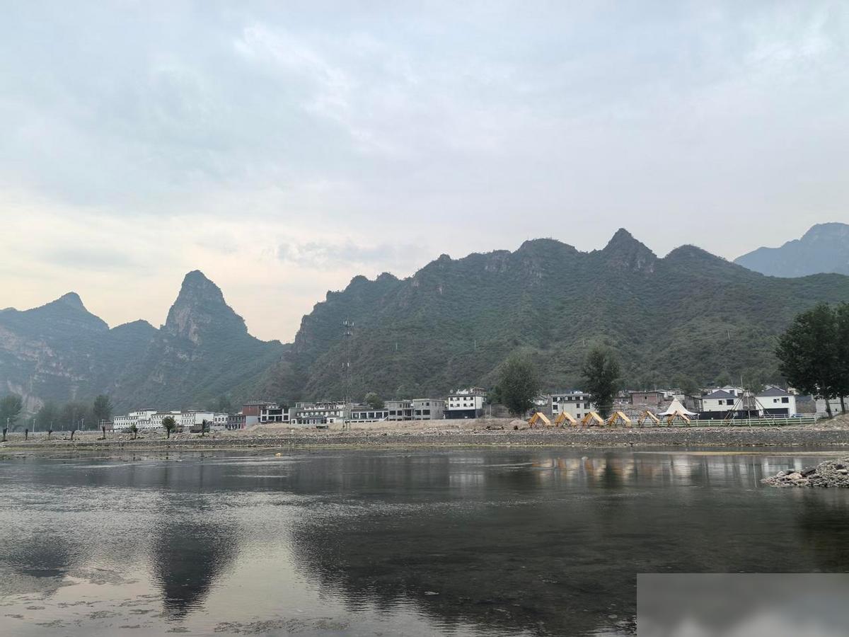 这应该就是美伊新常态，美国隔三差五炸伊朗，然后伊朗对美军基地还手。打完一轮，谈判